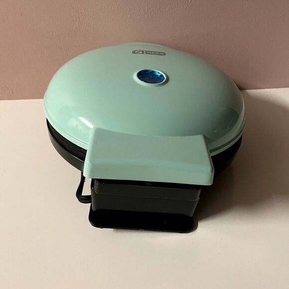Dash Express Light Aqua Blue Mini Donut Maker NIB - Picture 3 of 9